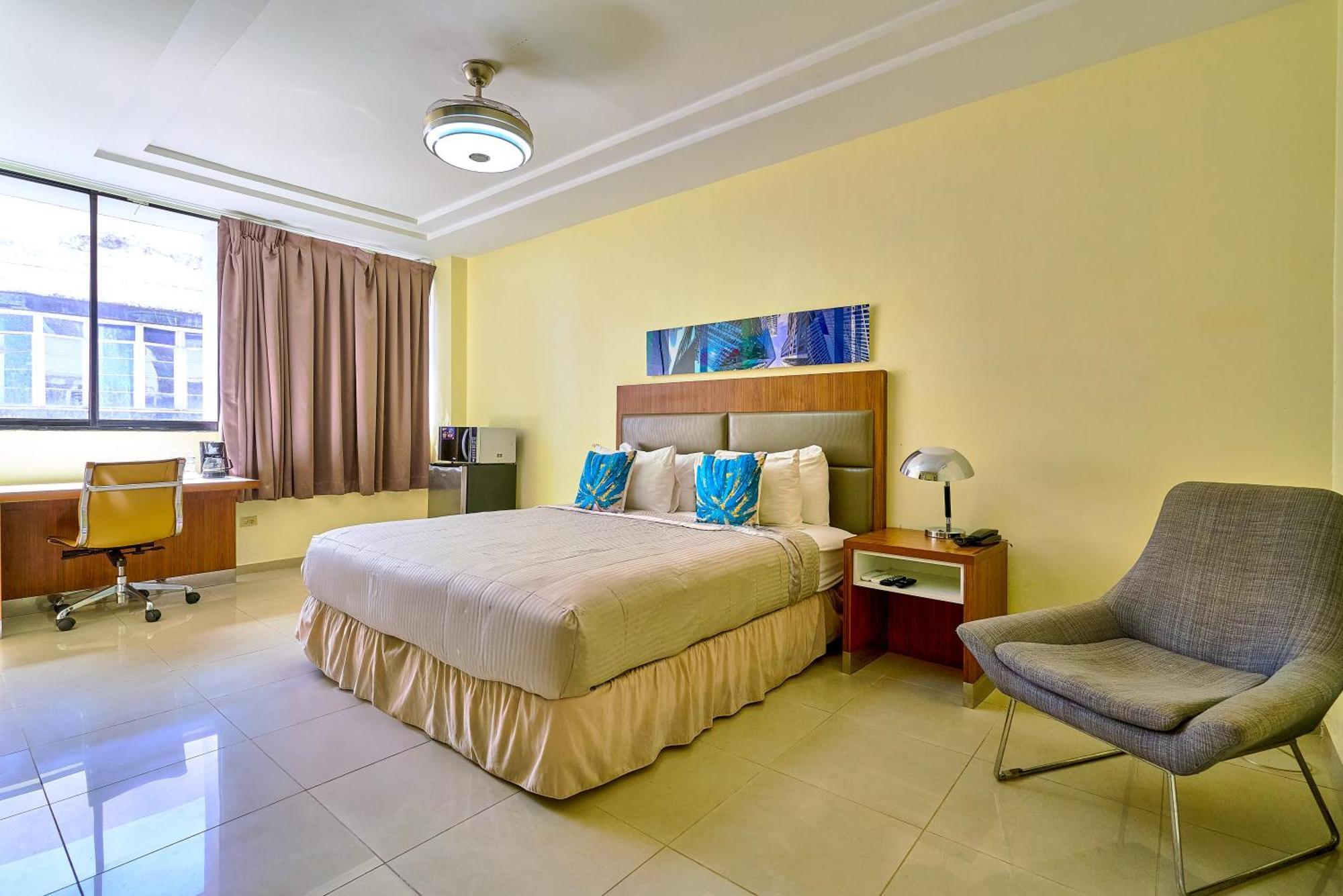 Hotel Libertad At Historic Main Street Santo Domingo Exterior foto